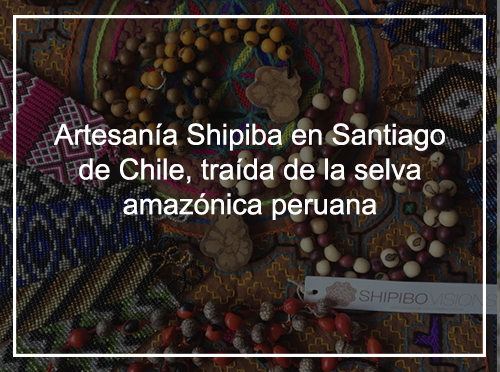 Artesanía Shipiba en Santiago de Chile, traída desde la selva amazónica peruana.
